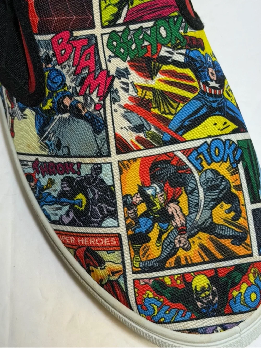 Marvel canvas slip